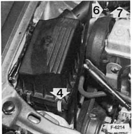 Ford Fiesta Reparaturanleitung. Luftfiltereinsatz wechseln