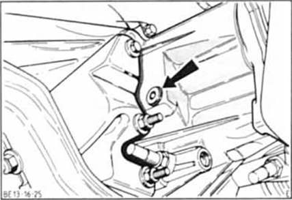 Ford Fiesta Reparaturanleitung. Schaltgetriebe: ölstand prüfen